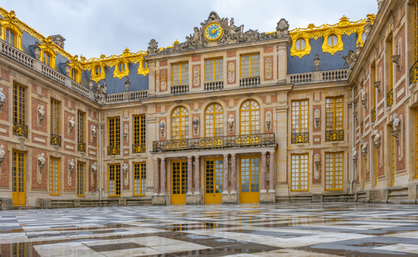 Versailles